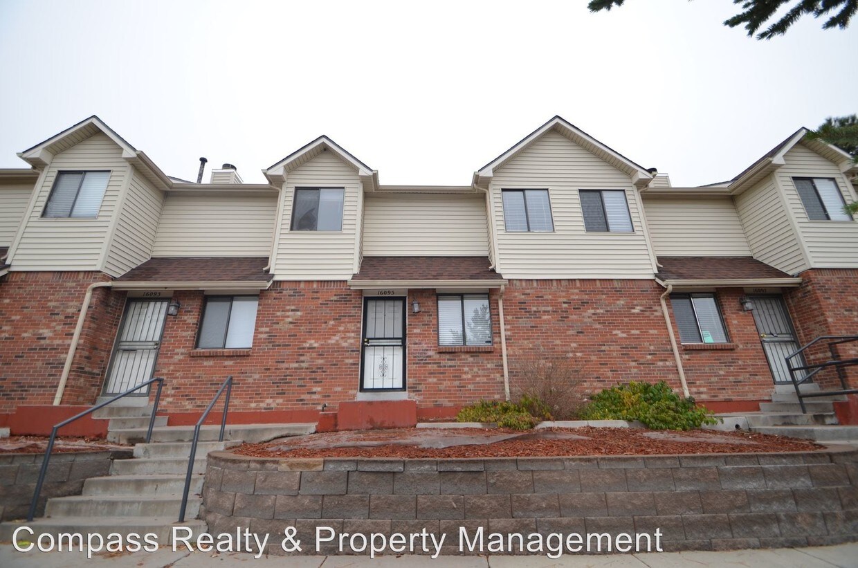 Foto principal - 16071 E 16th Ave