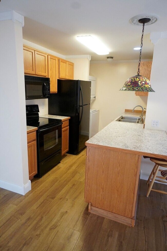 Foto del edificio - 2 Bed 2 Bath South Anchorage Condo!