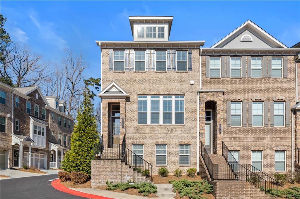 1302 Harris Way S, Brookhaven, GA 30319 Townhome Rentals in