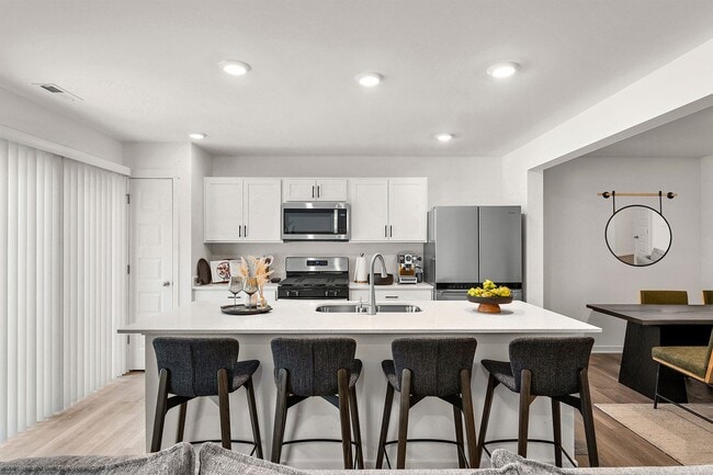 Building Photo - Brixin Townhomes at Cressmoor Estates