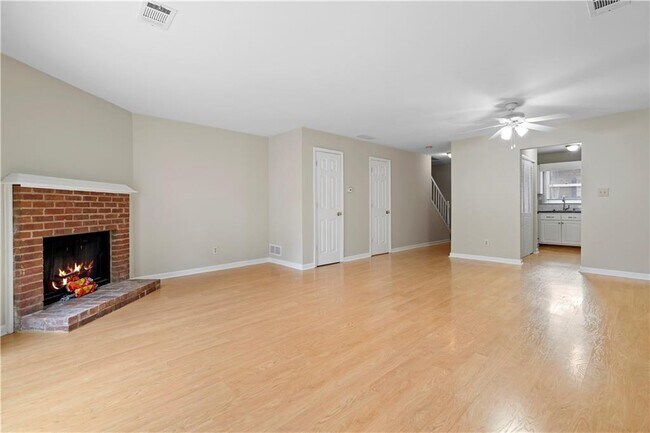 Foto del edificio - 2894 Webb Bridge Rd