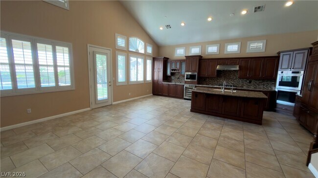 Foto del edificio - 10619 Sunwind Ave