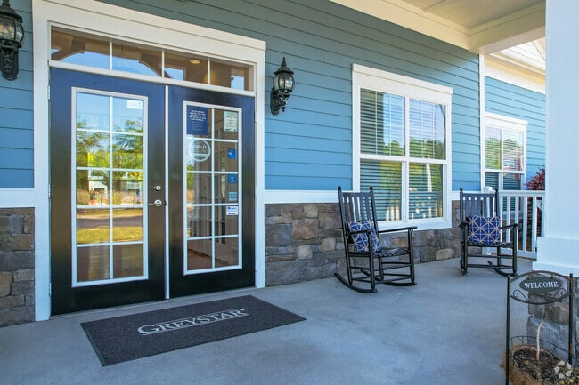 Leasing Office Entrance - Reserve at Mill Creek