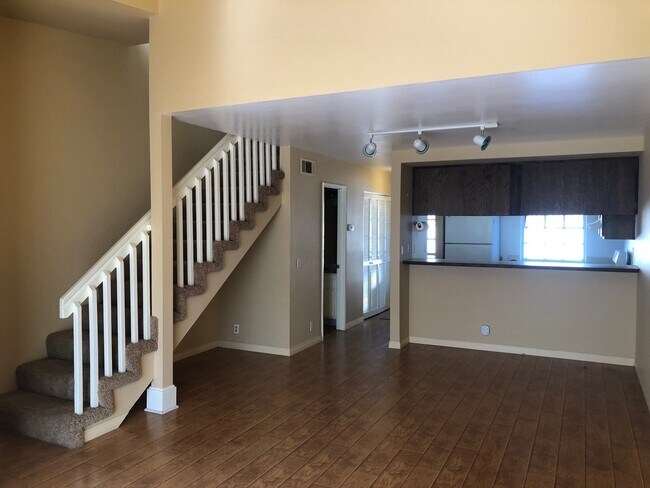 Foto del edificio - Nantucket Village Condo with Community Pool!