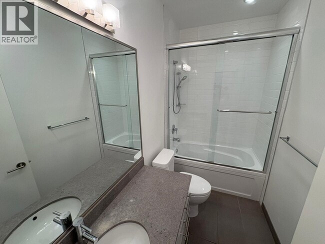 Building Photo - 1838 Mathers Crescent