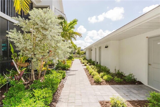 Foto del edificio - 5427 Double Eagle Cir