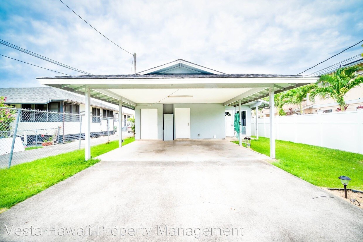 Foto principal - 3 br, 2 bath House - 539 Kawainui Street