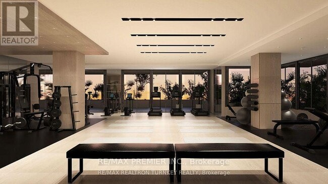 Building Photo - 715 Davis Dr