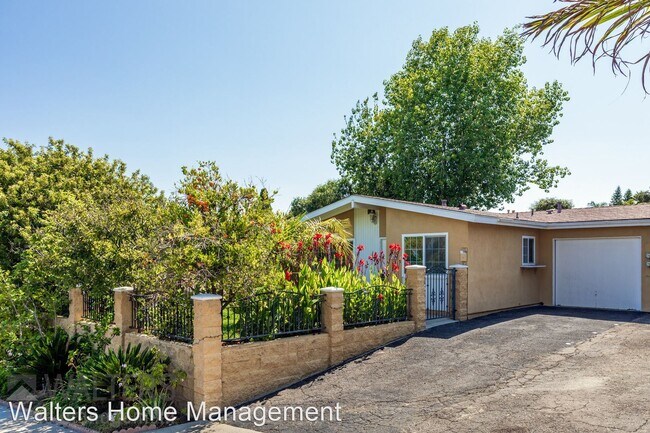 Building Photo - 3 br, 1 bath House - 210 Hollenbeck Road