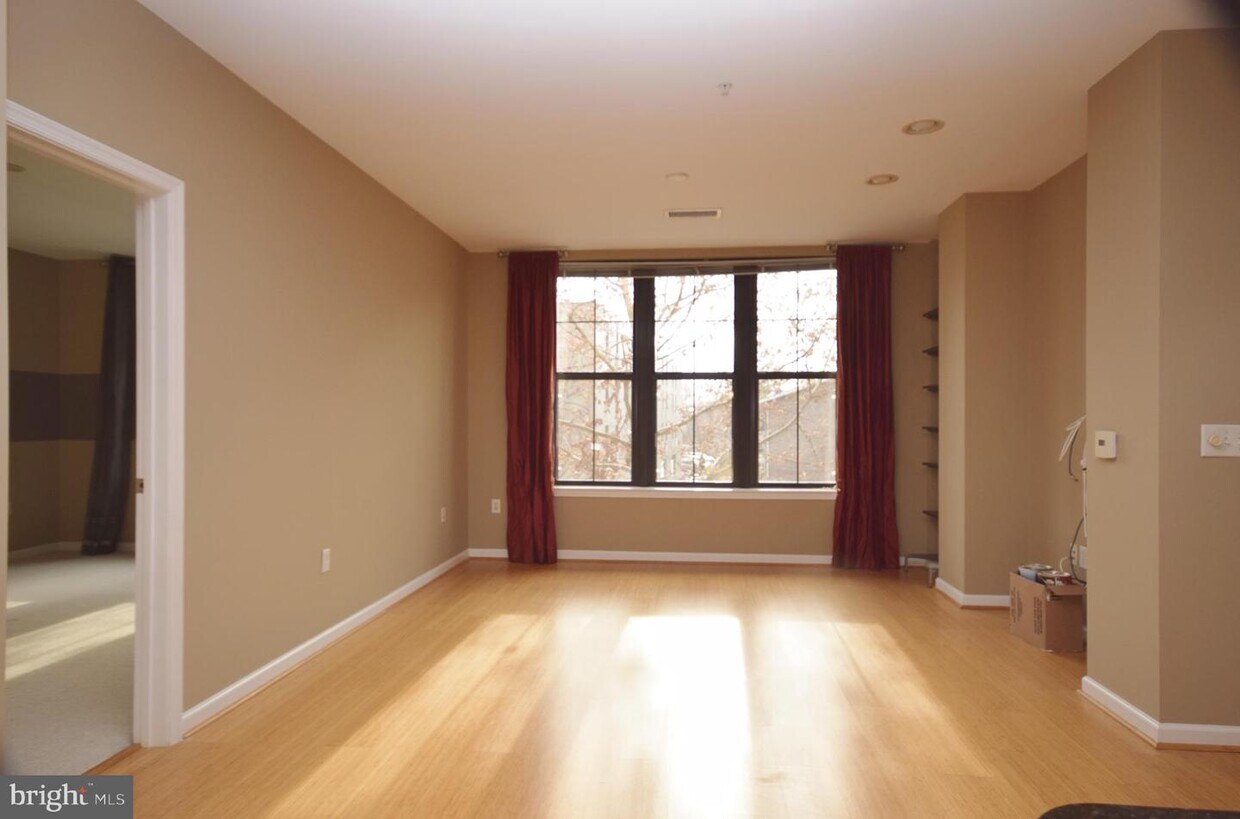 444 W Broad St Unit 228, Falls Church, VA 22046 Apartment for Rent in