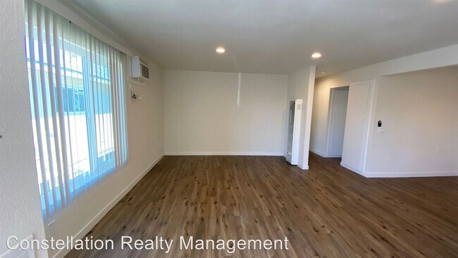 Building Photo - 351 Lansing Cir