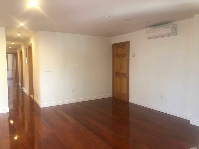 Building Photo - 144-30-144-28 28th Ave