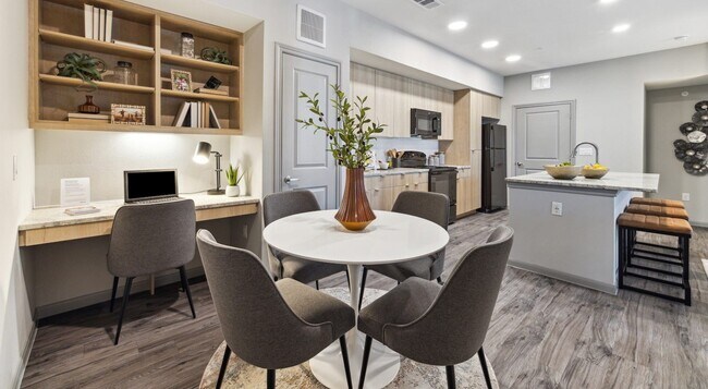 Foto del edificio - 8877 Lakes at 610 Dr