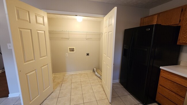 Foto del edificio - 225 Maple Leaf Ln