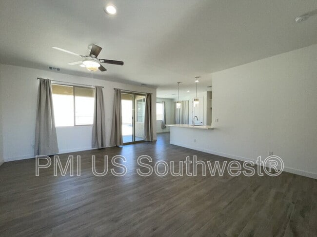 Building Photo - 3263 Secret Pass Canyon Dr