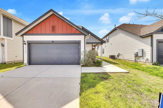 Building Photo - 12121 Cimaizon Dr