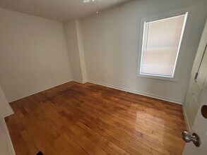 Building Photo - 813 Williamson St