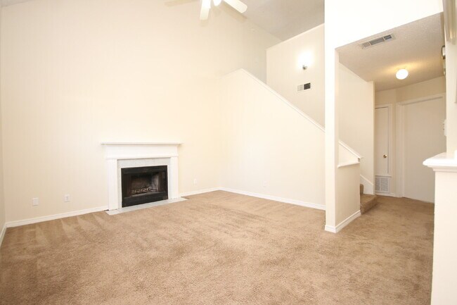 Foto del edificio - Spacious 3BR/2BA Home in West Pensacola – ...
