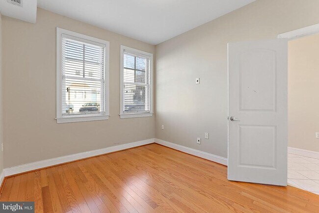 Foto del edificio - 3307 Elliott St