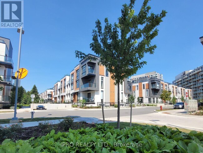 Building Photo - 15-1415 David Eyer Rd