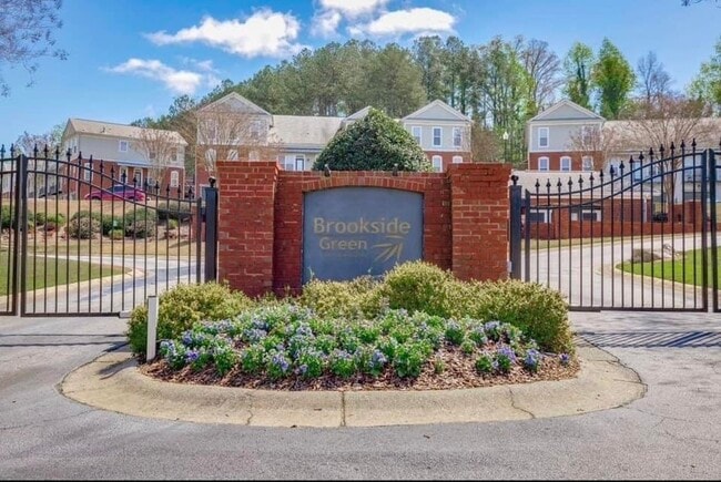 Building Photo - 5999 Brookside Oak Cir
