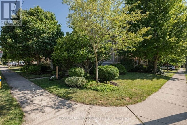 Building Photo - 110 Marley Pl