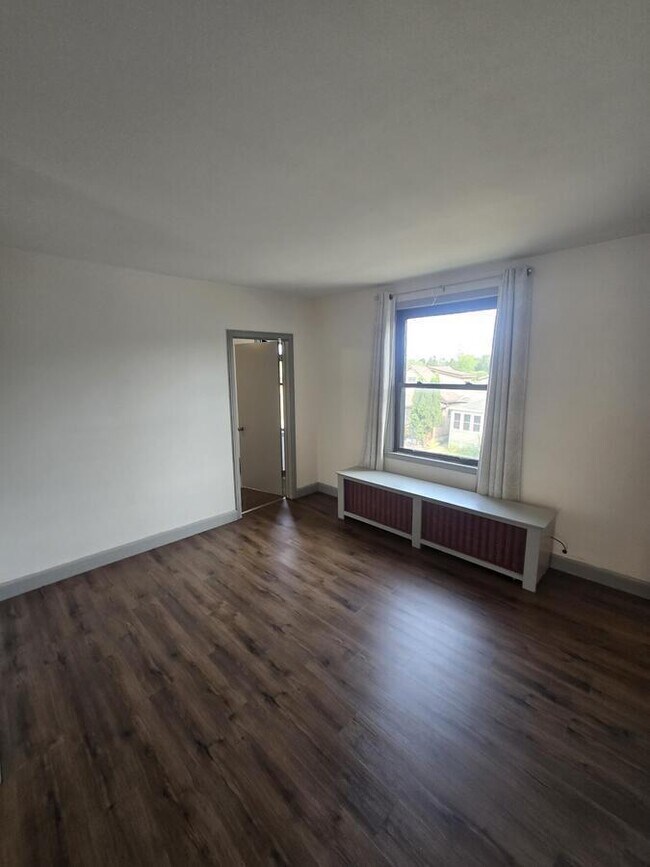 Foto del edificio - 606 7th St S