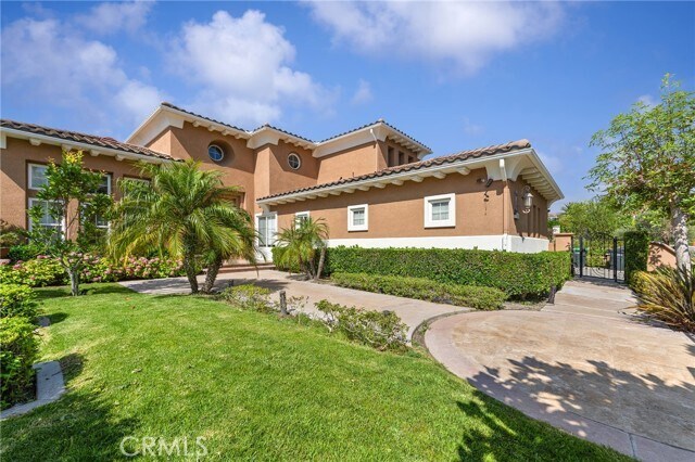 Building Photo - 2528 N San Miguel Dr