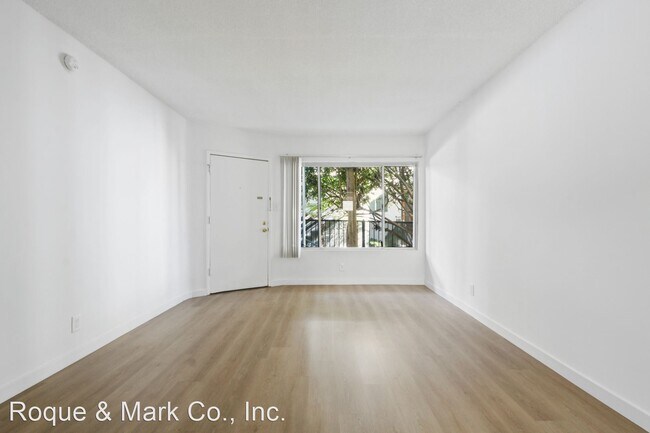 Foto del edificio - Studio, 1 bath Apartment - 11615 Darlingto...