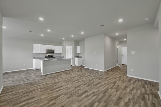 Foto del edificio - 225 Pecos Dr