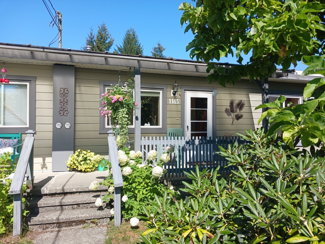 Photo du bâtiment - 1155 10th St