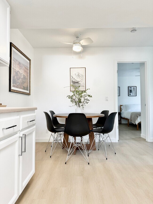 Building Photo - 7834 Chadbourne Dr