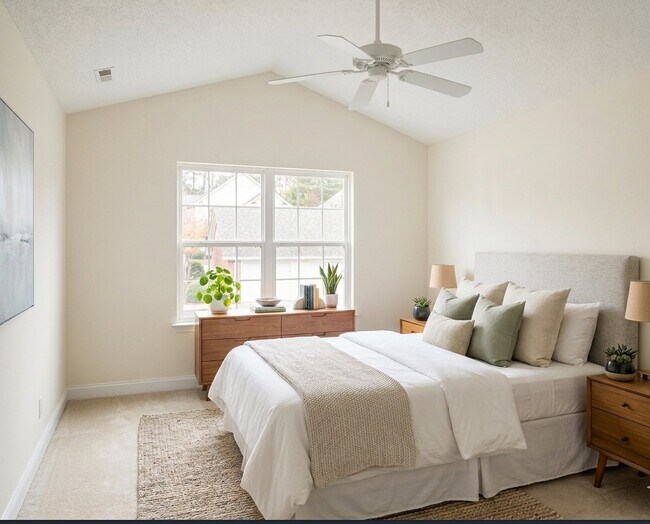 Foto del edificio - 4720 Twin Hickory Lake Dr