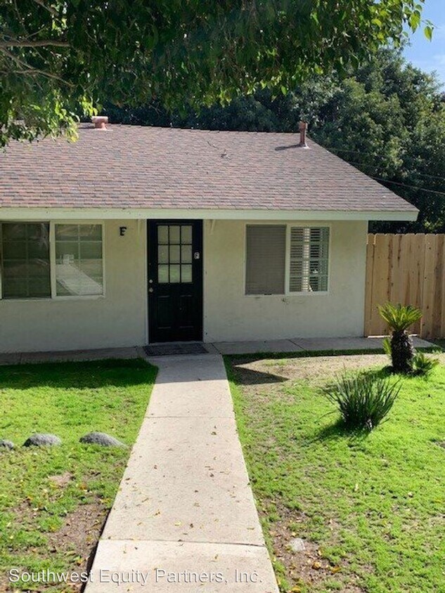 Primary Photo - 161 W Los Angeles Dr