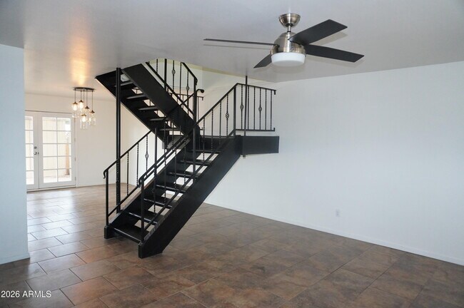 Foto del edificio - 6837 E Osborn Rd