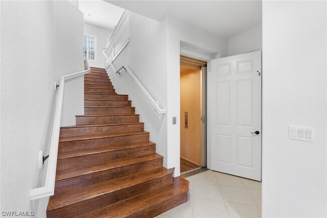 Building Photo - 10541 Marino Pointe Drive