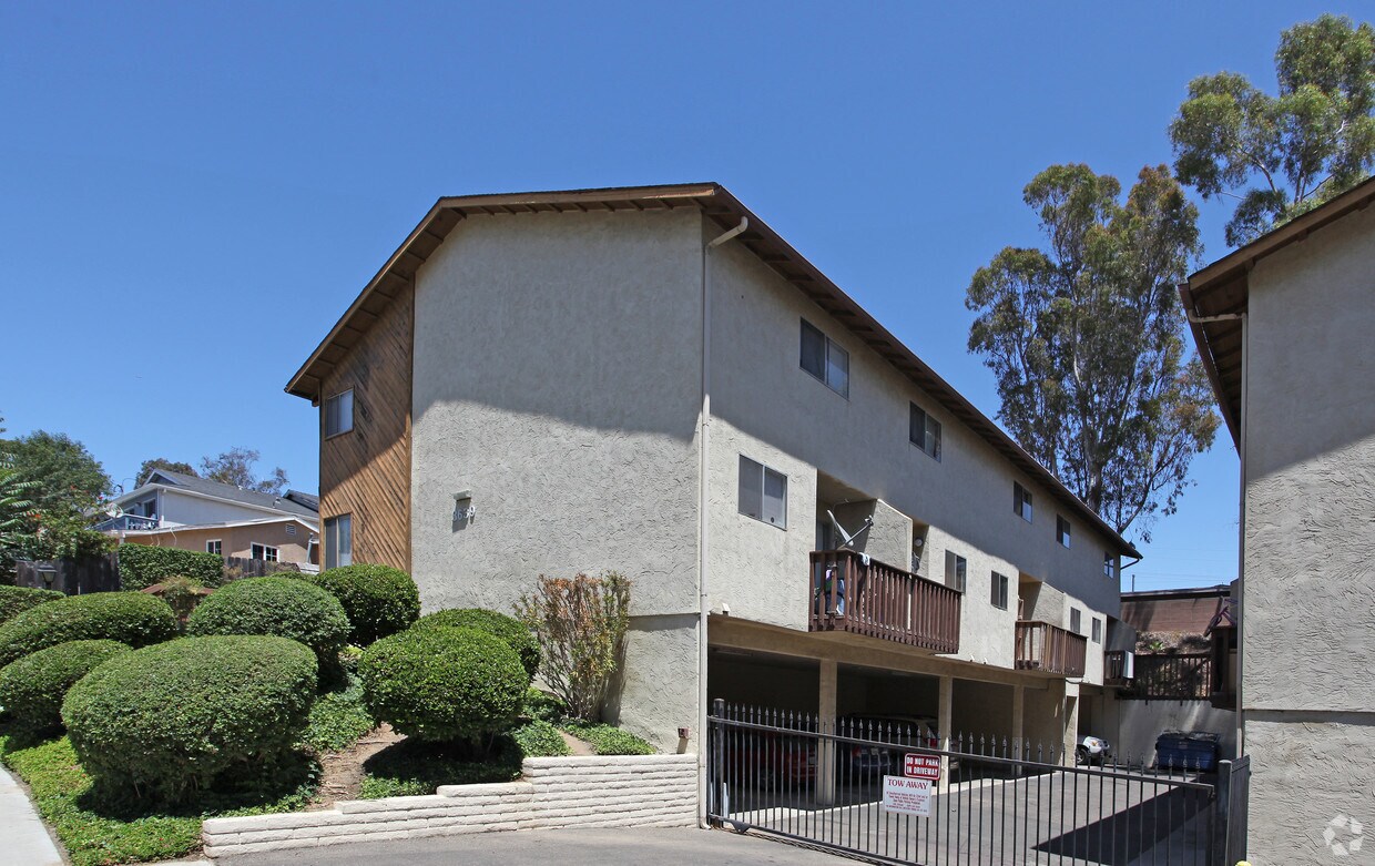 Foto del edificio - 3639 Lemona Ave