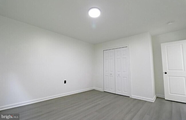 Foto del edificio - 511 Corinthian Ave