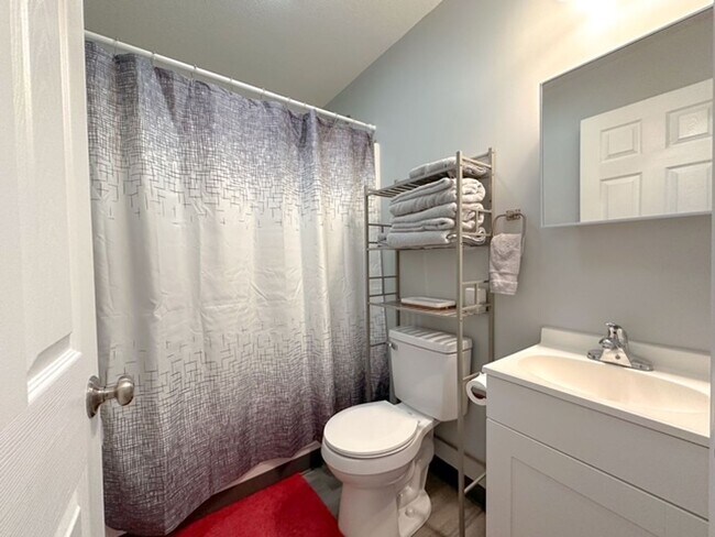 Foto del edificio - Modern 1-bedroom retreat / Walk to Downtown