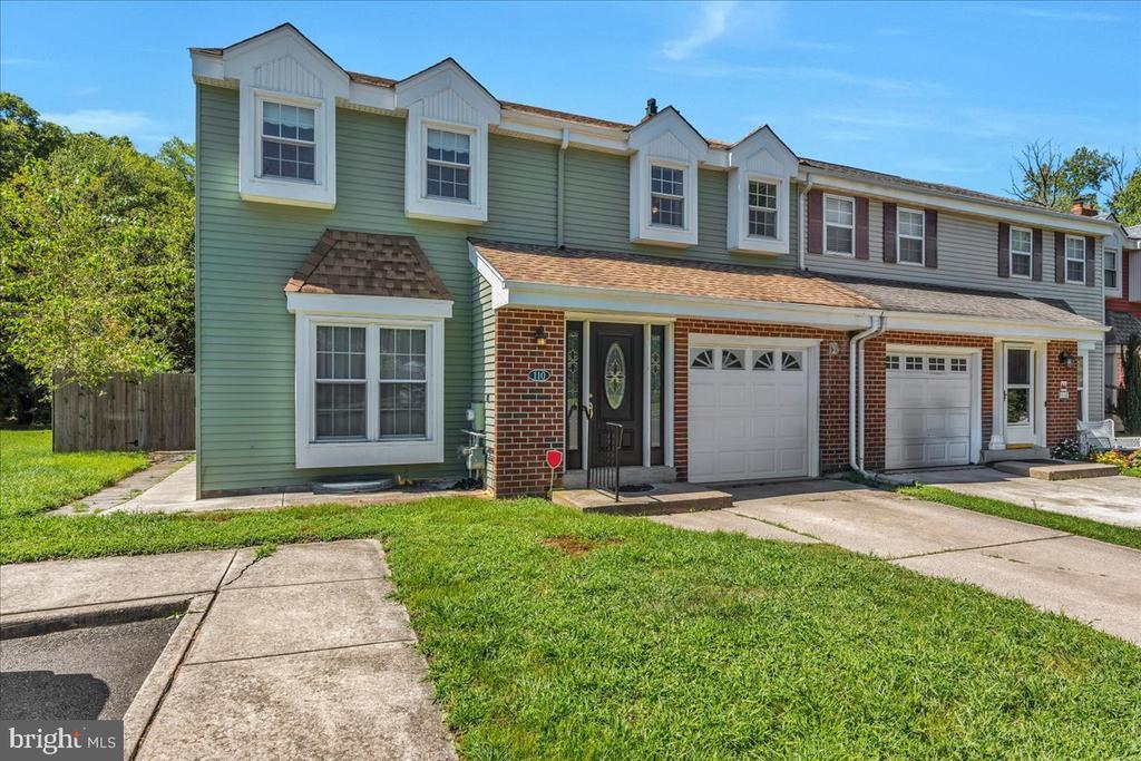 Foto principal - 110 Downing Ct