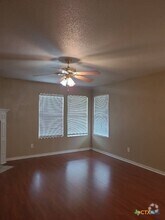 Building Photo - 3904 Bull Run Dr