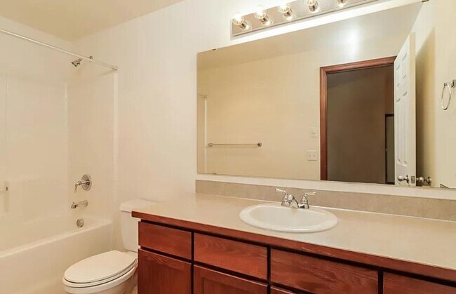 Foto del edificio - Charming 3BR House in Marysville