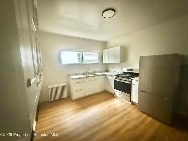 Foto del edificio - 438 14th Ave