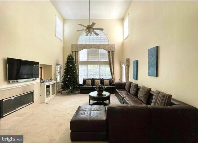 Foto del edificio - 3 Prairie Dunes Ct
