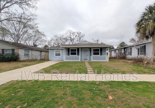 Foto del edificio - 7636 McCowan Dr