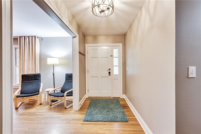 Building Photo - 1973 Desmond Dr