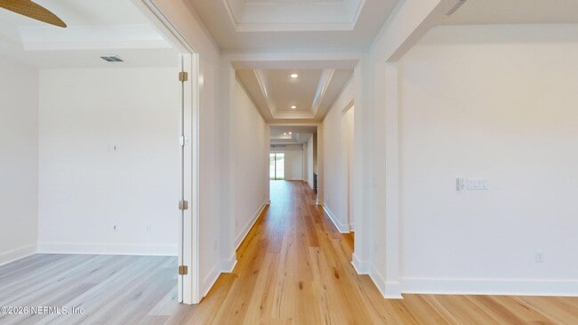 Building Photo - 267 Luminous Ave