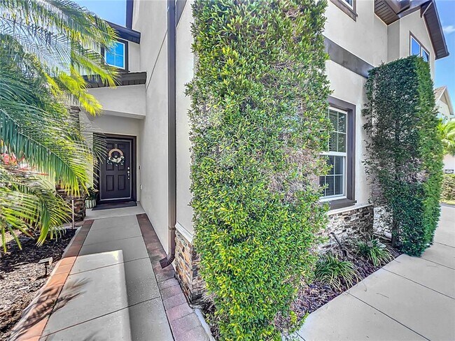 Building Photo - 551 Seven Oaks Blvd