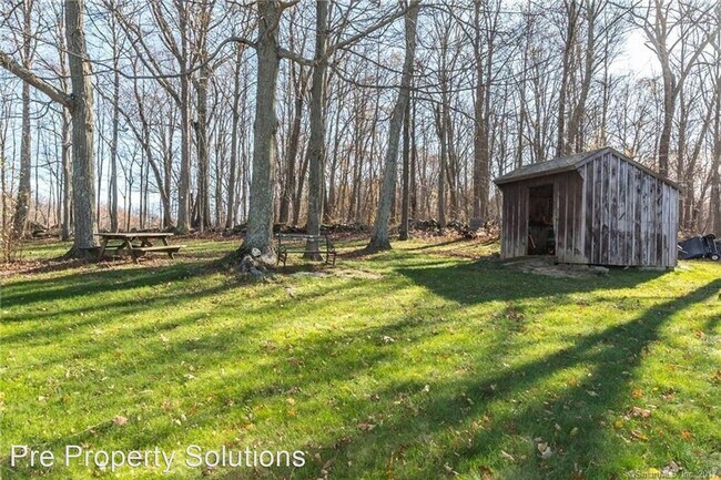 Building Photo - 3 br, 1.5 bath House - 25 Porges Road