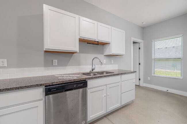 Foto del edificio - 2114 S Thatcher Ct